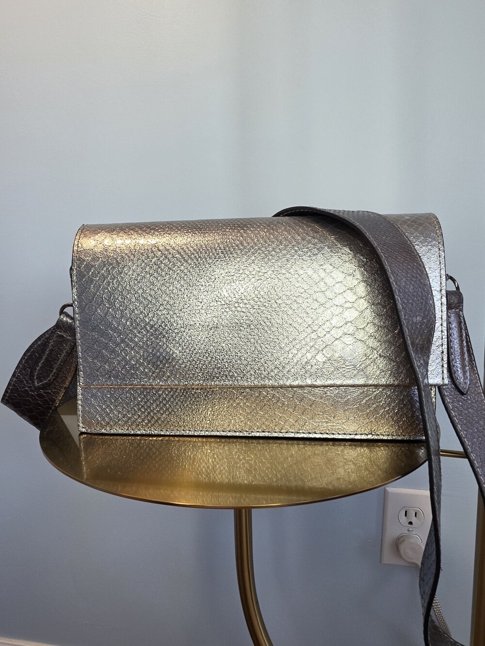 Vittoria Pacini Silver Metallic Snake Embossed Italian Leather Crossbody Bag